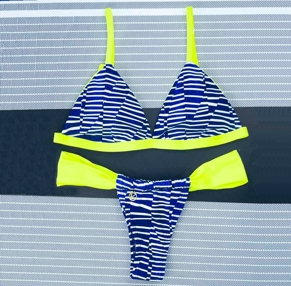 Conjunto de Bikini Floripa | Top Jade + Tanga Gali