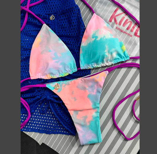 Conjunto de Bikini Tie Dye con Uva | Top Lua + Tanga Cora
