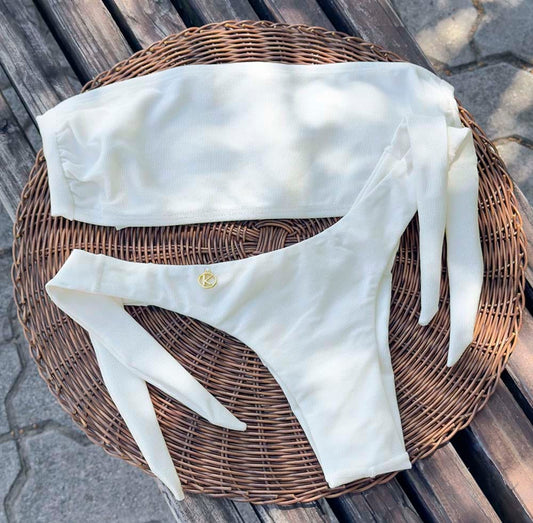 Conjunto de Bikini Perla | Cinturón Superior  + Tanga Mora 